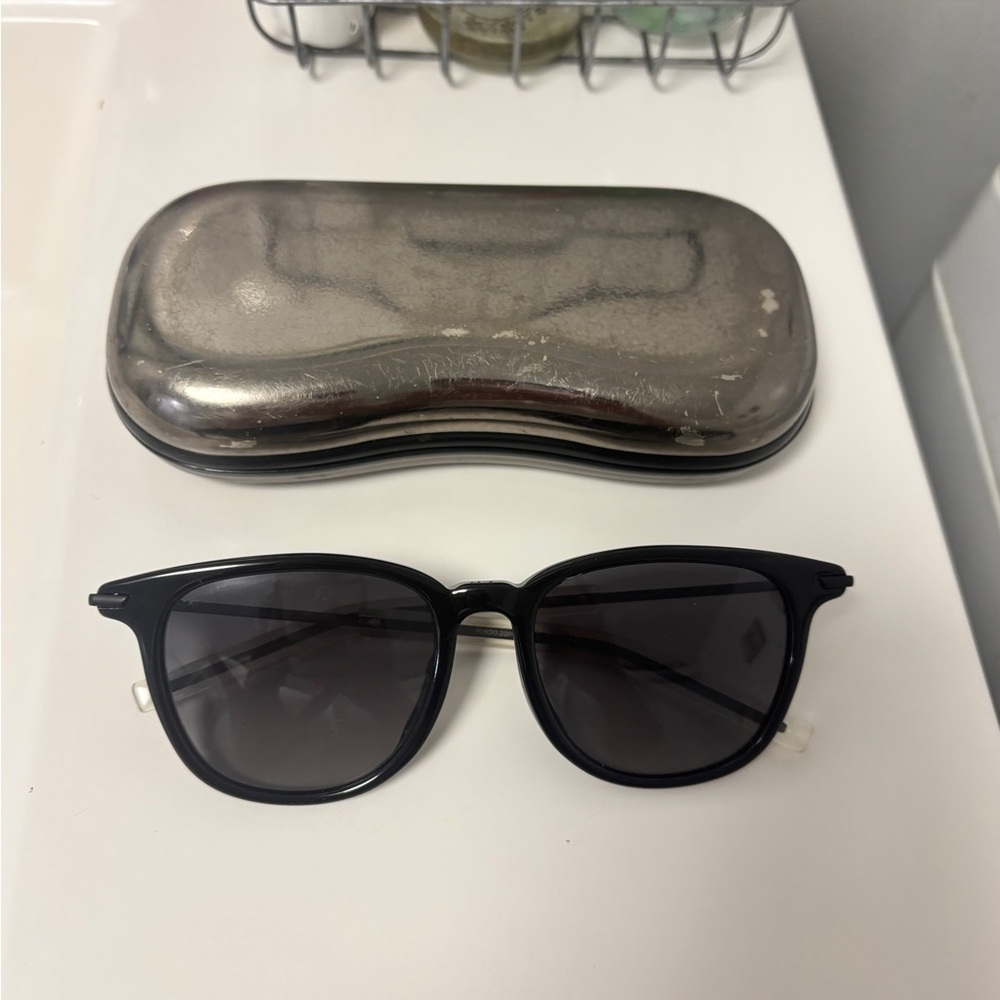 Classic Black Sunglasses
